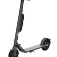 Segway-Ninebot Kickscooter E45E schuin